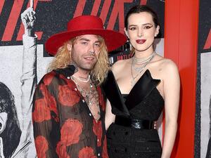 بيلا ثورن ومود صن