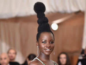 لوبيتا نيونغو