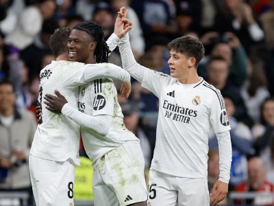 ريال مدريد مستعد لبيع كامافينجا لتمويل صفقاته الجديدة