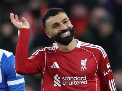 كاراغر يوضح موقفه من صلاح بعد موجة الانتقادات