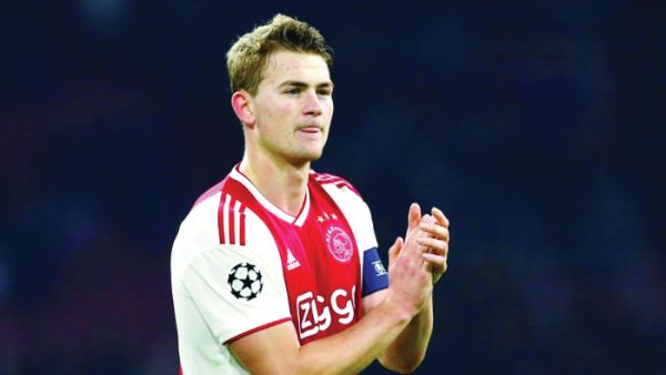 ماتياس دي ليخت