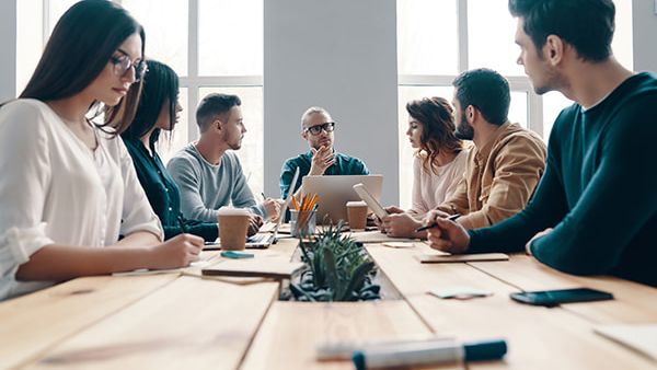 Creative minds, sign up for immersive workshops at Aisha Alabbar Art Gallery this July.