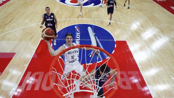 مواجهة قوية تنتهي لصالح الأرجنتين