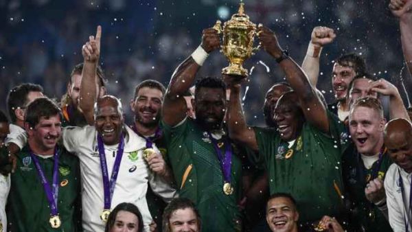 جنوب إفريقيا تظفر باللقب