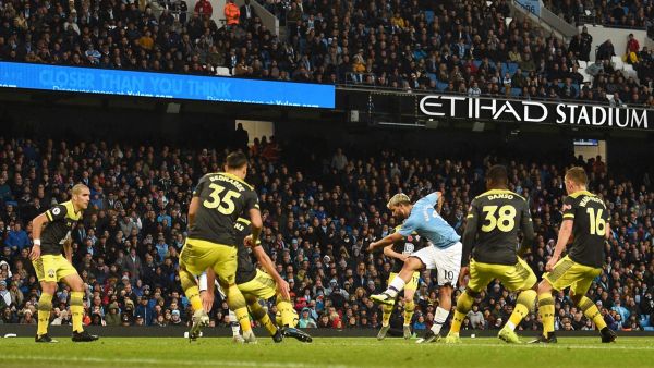 سيتي يحقق فوزاً صعباً 