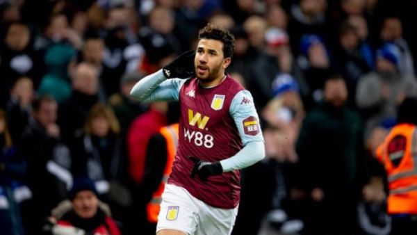 تريزيغيه يحتفل بهدفه