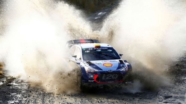 اضطر المنظمون إلى اتخاذ هذا القرار “بسبب القيود المفروضة على التجمعات في ألمانيا”