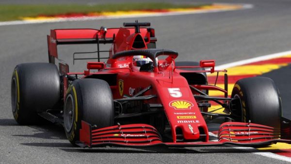 فريق فيراري يعاني الأمرين