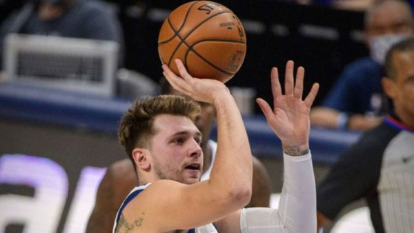 مواهب شابة مرتقبة في دوري كرة السلة الأميركي