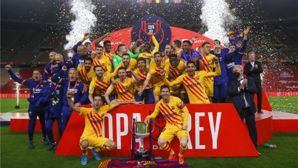 برشلونة يظفر بكأس الملك