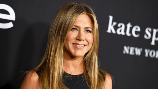 جينيفر أنستون