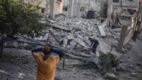 180 مواطنا أصيبوا خلال "العدوان الإسرائيلي" بينهم عدد من "الحالات الخطيرة والحرجة".