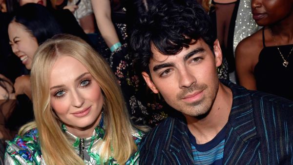 جو جوناس وصوفي تيرنر