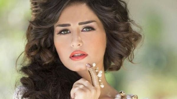 منة فضالي 