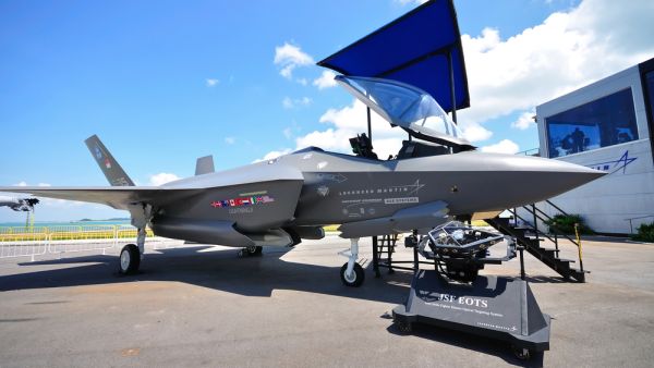 An F-35 Joint Strike Fighter on display at Singapore Airshow. (Shutterstock/ File Photo)