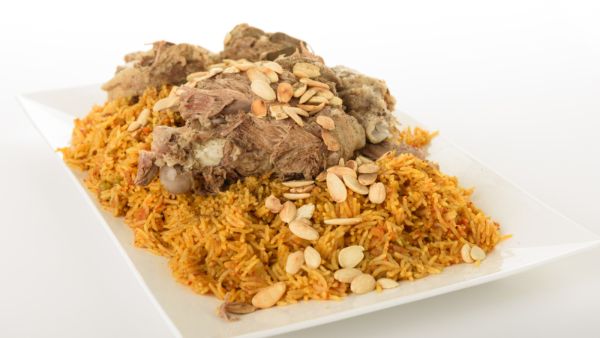 يزيد تناول الكبسة من نشاط الجسم بسبب التوابل كما أنها تؤخر ظهور الشيخوخة وعلامات تقدم العمر