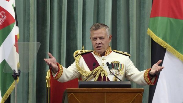 Jordan's King Abdullah II delivers a speech to the parliament in Amman, Jordan on 14 October 2018. (KHALIL MAZRAAWI/AFP/Getty Images)