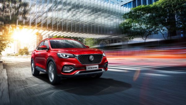 ’إم جي آر إكس 8‘ (RX 8) ستكون أول مركبة SUV بسبعة مقاعد للعلامة البريطانية المنشأ