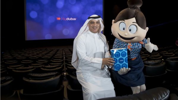 شاركت الناقلة موظفيها قصة نجاحها التي كان لهم الدور البارز في هذا النجاح.
