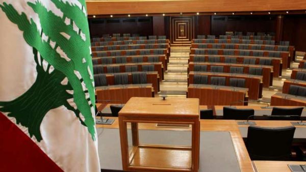  تلاسن بين عضو تكتل "لبنان القوي" النائب سليم عون، وعضو تكتل "الكتائب" النائب نديم الجميل 