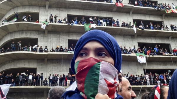 أطلق رئيس الدولة المؤقت، عبد القادر بن صالح، مبادرة ثالثة للخروج من مأزق الفراغ الدستوري