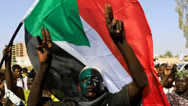 معارضة تختار رئيس وزراء السودان 
