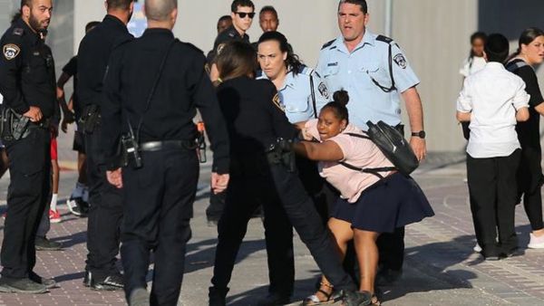  استقدموهم بهدف زيادة اعداد اليهود على حساب الفلسطينيين الا انهم لاقوا معاملة اشبه بالاستعباد والدونية 