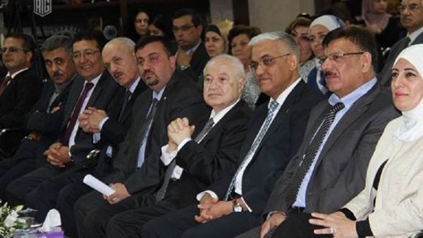 خلال الحدث خلال الحدث