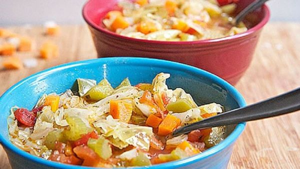 شوربة الكرنب الحارقة للدهون