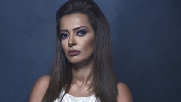  داليا مصطفى
