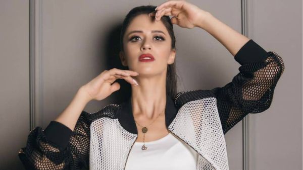 Lian Bazlamit managed to reach an advanced stage in the program Star Academy Source lianbazlamit.official Instagram