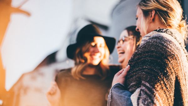 ما تفسير رؤية الأشخاص في المنام؟