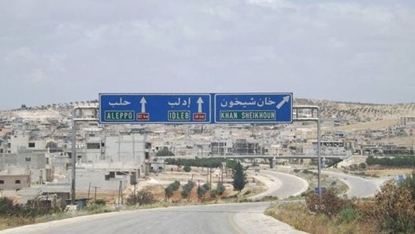  الفصائل المعارضة والجهادية انسحبت ليل الثلاثاء إلى الأربعاء من مدينة خان شيخون 