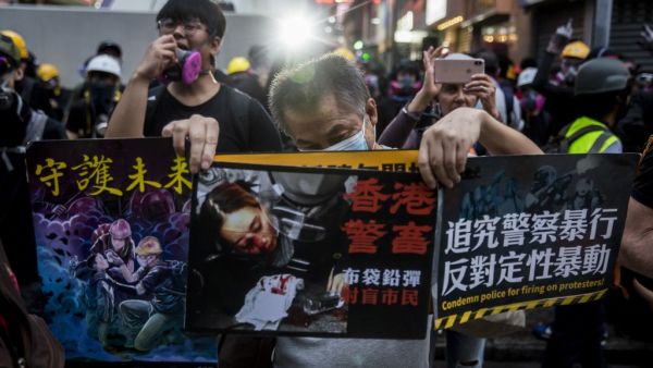 Hong Kong democracy activists kicked off a weekend of fresh rallies on August 17 in a major test for the movement following criticism over an airport protest earlier this week -- and as concerns mount over Beijing's next move. (ISAAC LAWRENCE / AFP)