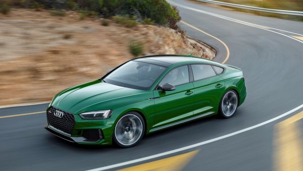 The progressive exterior design of the Audi RS 5 Sportback illustrates the model’s dynamics.