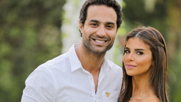 كريم فهمي و زوجته يستقبلان ابنتهما الثالثة