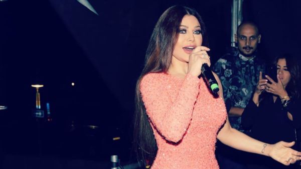 Haifa Wehbe chose a of a dazzling pink attractive summery dress for her concert in Gothenburg haifawehbe Instagram