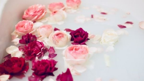 جميلة البوابة: وصفة رائعة لتعطير الجسم في العيد