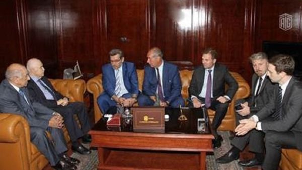 خلال الحدث خلال الحدث