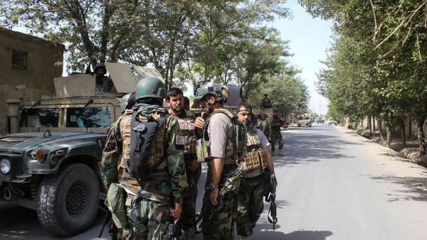 Afghan soldiers gather at a street in Kunduz on August 31, 2019. Afghan security forces "repelled" a coordinated Taliban assault on the northern city of Kunduz on August 31. (AFP/ File Photo)