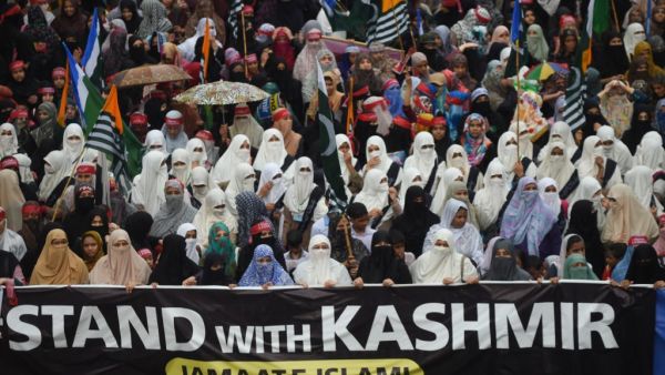 Activists of Jamaat-e-Islami Pakistan march in a protest against the Indian decision to strip the disputed Kashmir region of its special autonomy, in Karachi on September 1, 2019. (AFP/ File Photo)