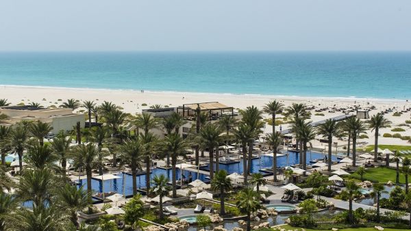 فندق وفلل بارك حياة أبوظبي بجزيرة السعديات