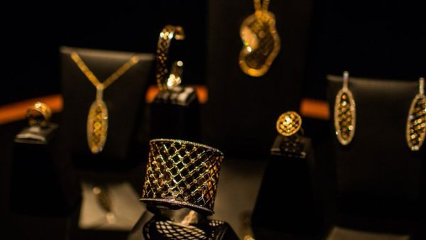 Refined jewelry line reflects beauty of traditional Egyptian doorways (Twitter)