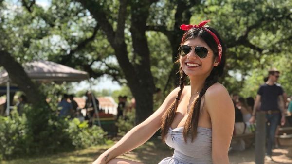 Lebanese American famous porn star Mia Khalifa shocked followers when she sang in Arabic Source @miakhalifa Instagram