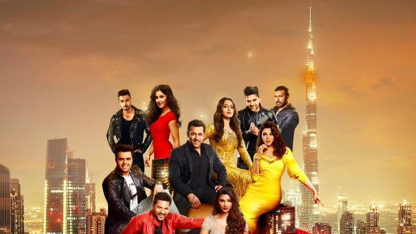 Get ready for an action-packed evening with Bollywood’s brightest stars 