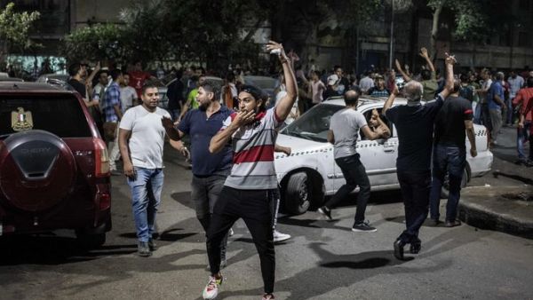 Protests break out in Egypt (Twitter)