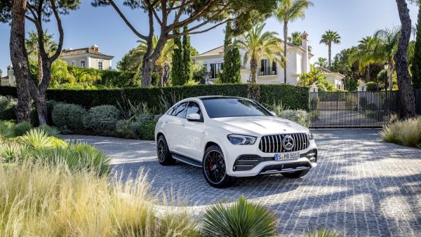 GLE 53