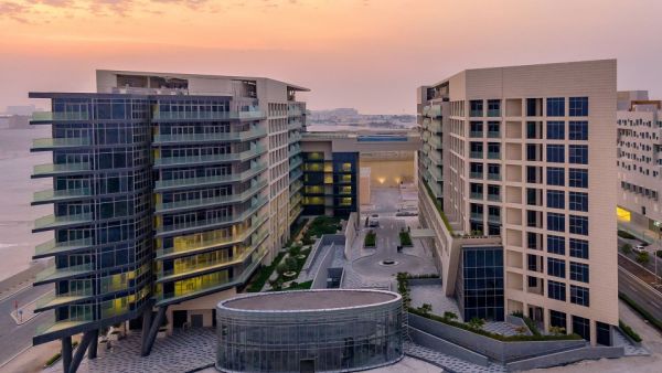 b.fm is an integrated facility management service provider delivering comprehensive customized solutions to clients in the commercial, educational, leisure, residential, hospitality and retail sectors across the UAE. 