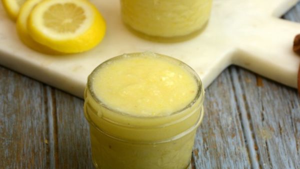 اصنعيه بنفسك: مقشر الليمون لبشرة أفتح