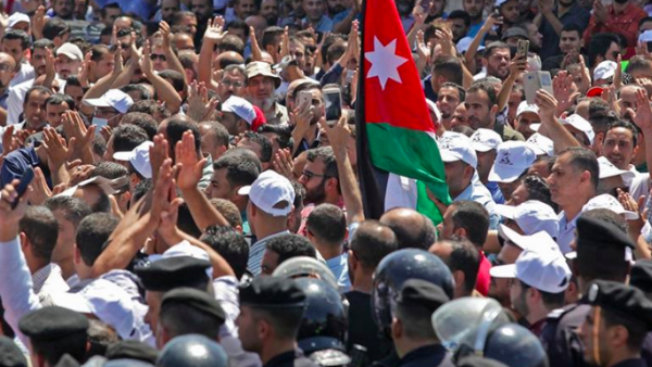 Teachers strike enters 4th Week (AFP File Photo)